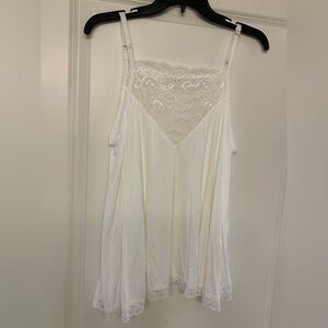 POL White Lace Top NWOT 🌴
